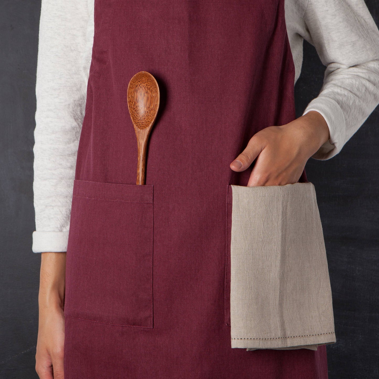 Stonewash Apron in Wine