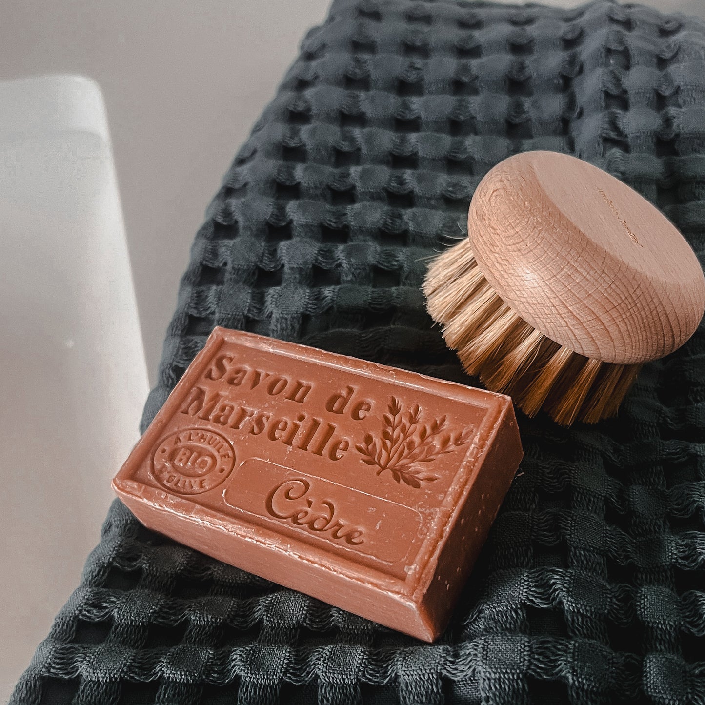 Beechwood Body Brush