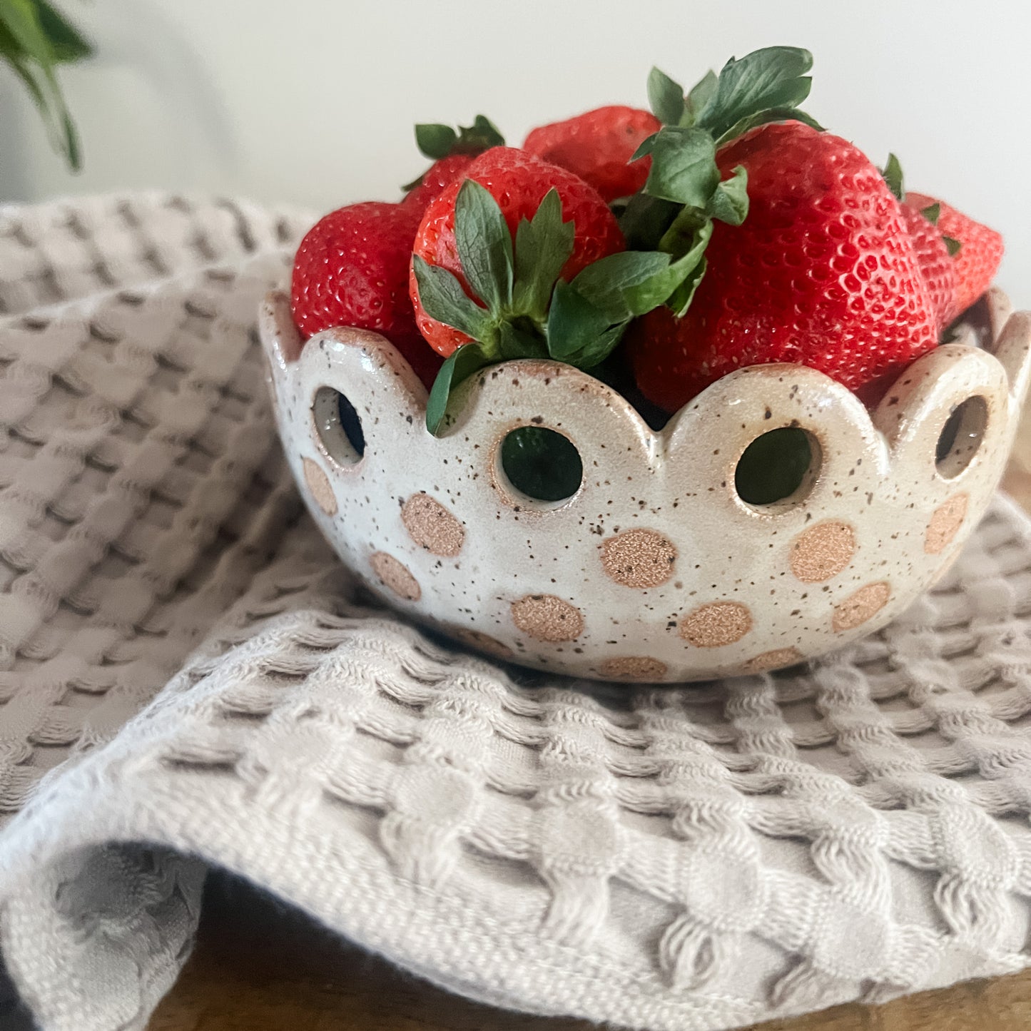 Tidbit Fruit & Accent Bowls