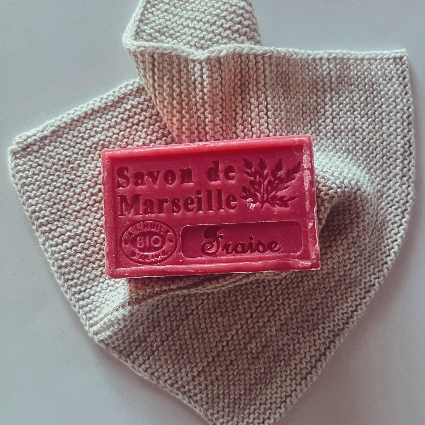 Marseille soap with Strawberry