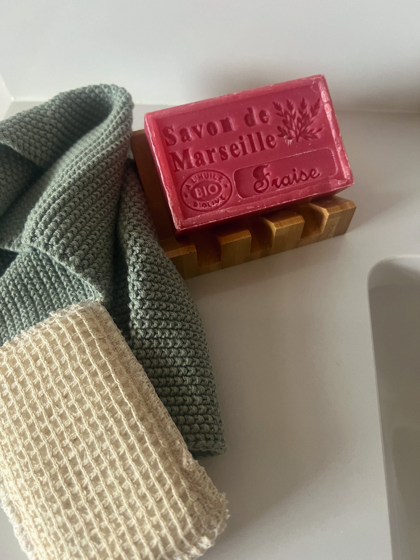 Marseille soap with Strawberry