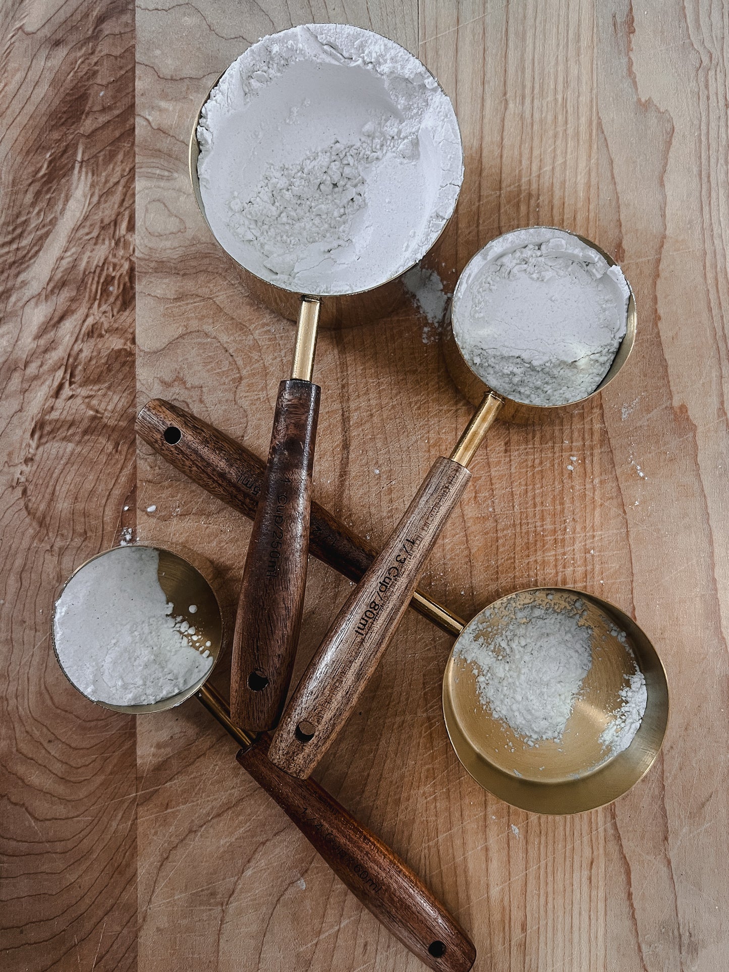 Acacia Wood & Gold Measuring Cups